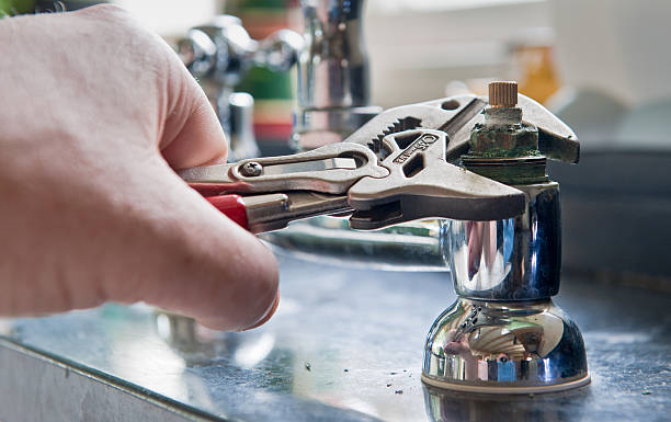 Best 24/7 water damage repair  in Auburn Lake Trails, CA